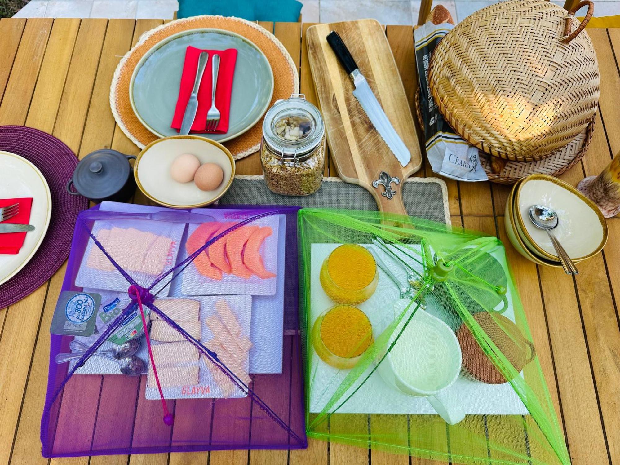 La Maison De Blu Lorgues Ngoại thất bức ảnh